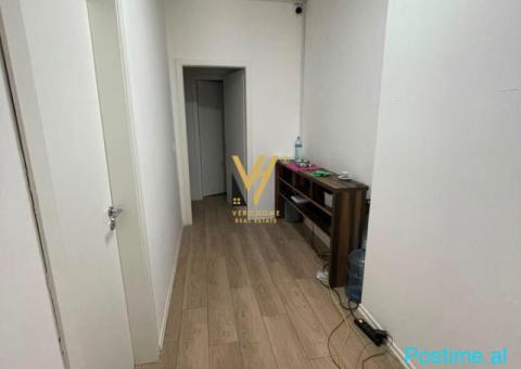 JEPET AMBIENT BIZNESI 105 M2 ME QIRA TE RR.KAVAJES 140.000 L - 4/6