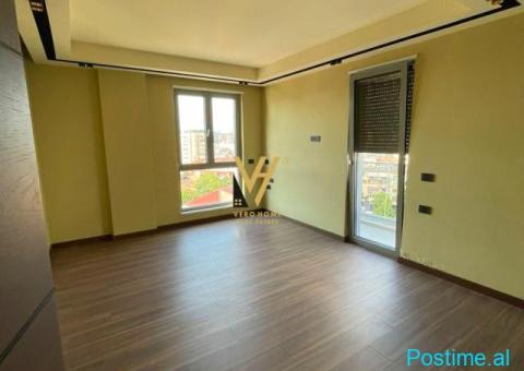 JEPET AMBIENT BIZNESI 110 ME QIRA TE RR.KAVAJES 180.000 LEKE - 2/9