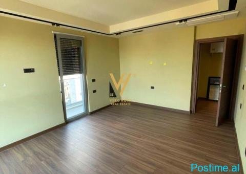 JEPET AMBIENT BIZNESI 110 ME QIRA TE RR.KAVAJES 180.000 LEKE - 9/9