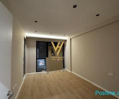 JEPET ZYRE 64 M2 ME QERA TEK URBAN GATE, ASTIR 450 EURO