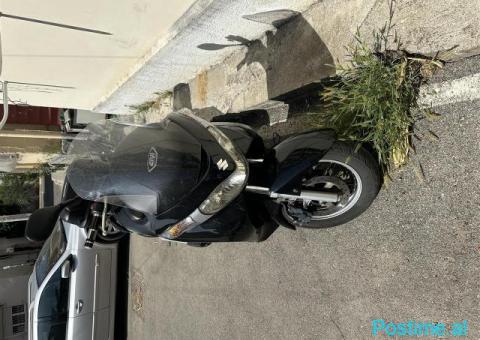 Suzuki Burgman AN200 200cc viti 10/2008 gjendje perfekte - 3/3