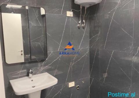 JEPET ZYRE ME QERA 75 M2 'ZOGU I ZI' 650 EURO - 3/3