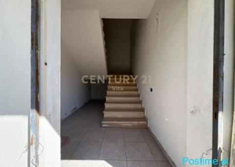 0683005058 SHITET VILË 4-KATËSHE NË HYRJE TË DURRËSIT - 6/7