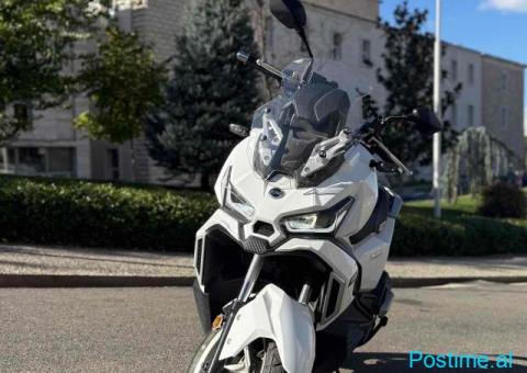SYM ADX 125 – Si i ri, vetem 800 km | ABS + TCS + Keyless - 3/4
