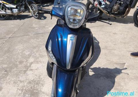 Shitet piagio Beverly 350cc - 2/3