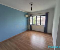 0694603851,Qera, Ambjent zyre, Bllok, Tiranë