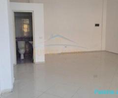 0697048066Qera Ambient Biznesi, Stadiumi, Durres