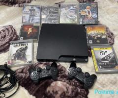 PS3 Slim super gjendje me dy leva dhe 8 lojra sapo ardhur
