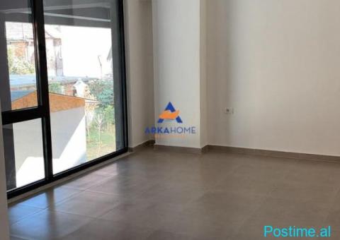 JEPET ME QERA DYQAN DUPLEX 131M2 'PAZARI I RI' 1000 EURO - 1/4
