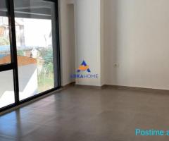 JEPET ME QERA DYQAN DUPLEX 131M2 'PAZARI I RI' 1000 EURO