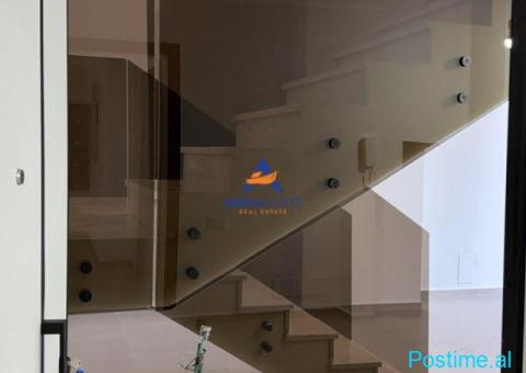 JEPET ME QERA DYQAN DUPLEX 131M2 'PAZARI I RI' 1000 EURO - 4/4