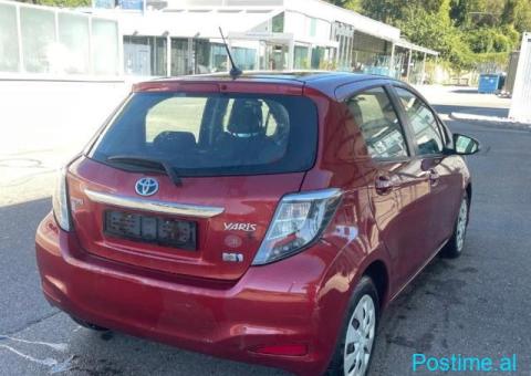 🇨🇭Toyota Yaris Hybride Automatike 🇨🇭 - 8/10