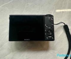 Shitet aparat fotografik Sony RX100 III