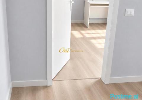 QENDER JEPET AMBIENT ZYRE PER QERA - 2/4