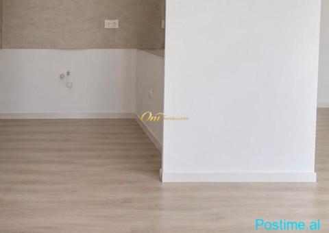 QENDER JEPET AMBIENT ZYRE PER QERA - 4/4