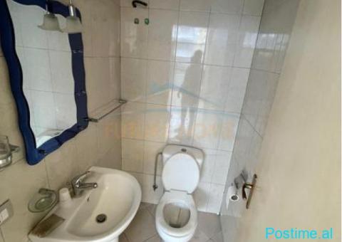 0697048066Qera, Ambjent Biznesi, Ish Rajoni , Durres - 8/10
