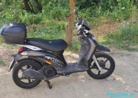 Piaggio Liberty 200 Sport - 2/4
