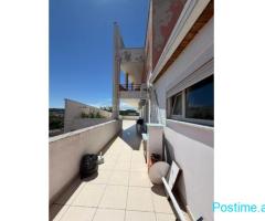 +355684394200 Shitet Apartament 3+1 me Verandë në Plazh!!!