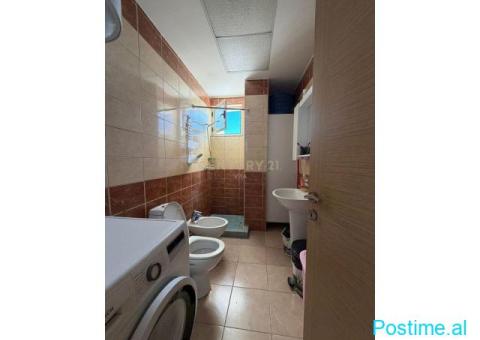 +355684394200 Shitet Apartament 3+1 me Verandë në Plazh!!! - 3/10