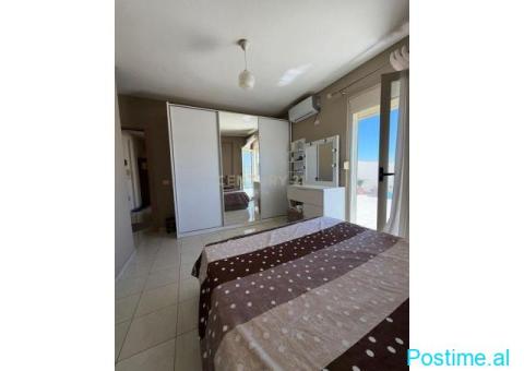 +355684394200 Shitet Apartament 3+1 me Verandë në Plazh!!! - 9/10