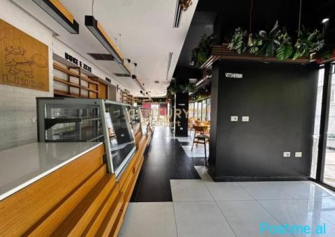 JAPIM ME QIRA DYQAN DHE AKTIVITET PER RESTAURANT, FURRE - 8/10