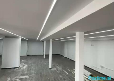 DYQAN ME QERA 220 M2 FUSHA E AVIACIONIT 2.000 EURO - 1/4