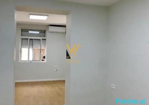 JEPET ZYRE 36 M2 ME QERA TE BLLOKU 450 EURO - 2/4