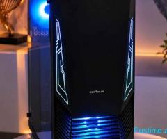 i7 , GTX 1070 8GB - CS2 , Fortnite