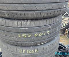 Goma 255 60 19
