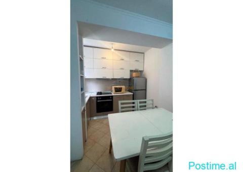0692268458 Shitet, Apartament 3+1, Rruga Fortuzi, Tiranë - 4/10