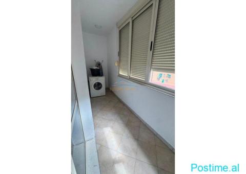 0692268458 Shitet, Apartament 3+1, Rruga Fortuzi, Tiranë - 5/10