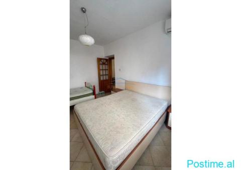 0692268458 Shitet, Apartament 3+1, Rruga Fortuzi, Tiranë - 7/10