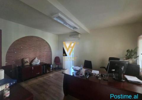 JEPET AMBIENT BIZNESI 140 M2 ME QIRA TE RR.KOSOVAREVE 2.500E - 4/4