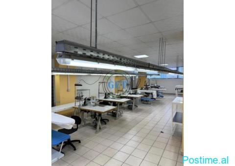 Jepet me qira ambient Biznesi 1300 m² me Qira| Ish Kënet, D - 3/5
