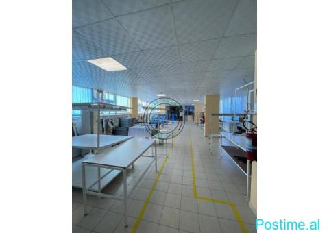 Jepet me qira ambient Biznesi 1300 m² me Qira| Ish Kënet, D - 4/5