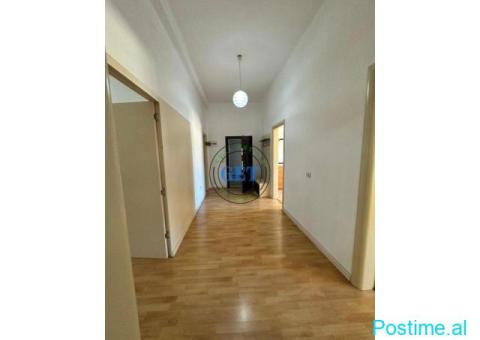 Jepet me Qira Apartament 3+1 | Blue Star, Durrës - 3/4