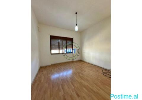 Jepet me Qira Apartament 3+1 | Blue Star, Durrës - 4/4