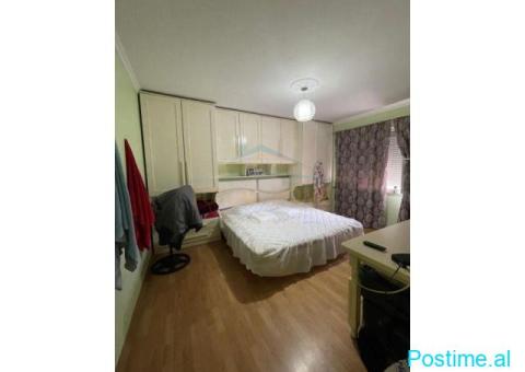 Qera Apartamenti 3+1+2 Laprakë,Tiranë 600 € - 1/8