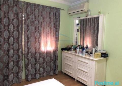 Qera Apartamenti 3+1+2 Laprakë,Tiranë 600 € - 2/8