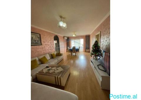 Qera Apartamenti 3+1+2 Laprakë,Tiranë 600 € - 7/8