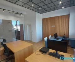 SHITET ZYRE 42 M2 KONGRESI MANASTIRIT 105.000 EURO