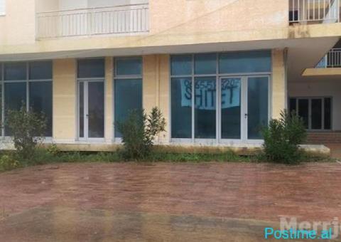 Shkembi kavajes buze rruges dytesore mbi hekurudh - 4/4
