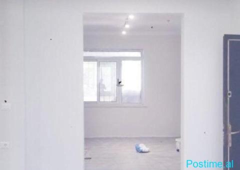 ZYRE ME QERA 90 M2 BLLOK 1.300 EURO - 4/4