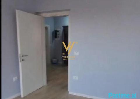 JEPET ZYRE 80 M2 ME QIRA TE PAZARI I RI 60.000 LEKE - 4/6