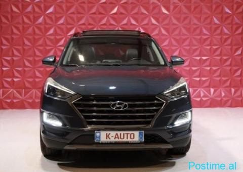Hyundai Tuscon 2WD - 1/6