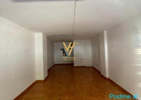 JEPET DYQAN 35 M2 ME QIRA TE LULISHTJA ÇAJUPI 50.000 LEKE