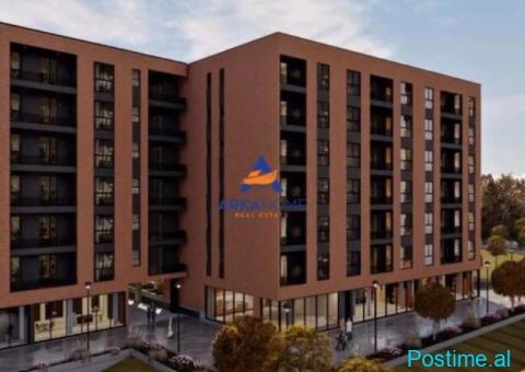 SHITET APARTAMENT 3+1+BALLKON 'PRANE BULEVARDIT TE RI,AFER U