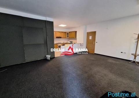 Jepet Me Qera Ambient Biznesi ne Bllok (ID 42611541) - 1/8