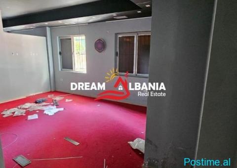 Dyqan ne shitje ne Fresk (ID 4171608) - 1/7