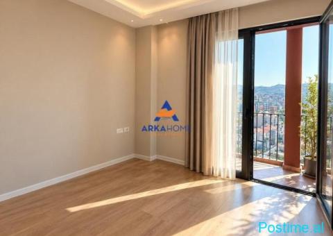 JEPET ZYRË ME QERA 160M2 BRUTO 'KOMPLEKSI GARDEN BUILDING,RR - 2/4